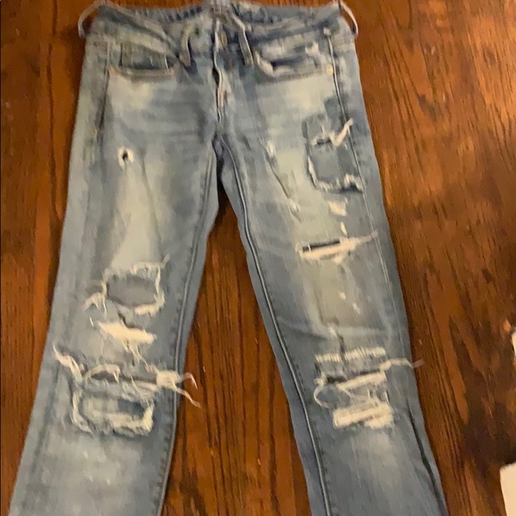 Ripped jeans! - Picture 2 of 5